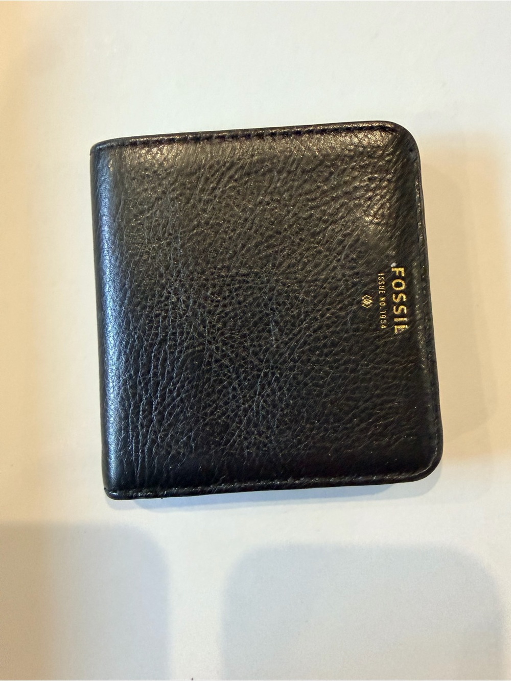 Fossil Black Leather Compact Bifold Card Holder